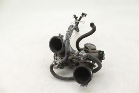 06-08 Ducati Monster S2r 1000 Throttle Bodies Body w injectors 28240742a