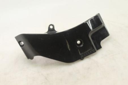 Suzuki 05-09 Boulevard M50  01-04 Intruder Volusia 800 Engine Sprocket Cover