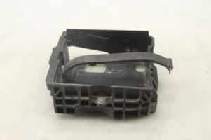 06-08 Harley Davidson Street Bob Fxdbi Battery Tray Box Holder 70379-06