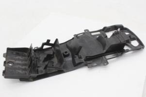 11-22 Suzuki Gsxr750 Rear Back Tail Undertail Battery Tray Plastic
