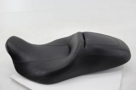 11-23 Harley Davidson Road Street Glide Seat 52320-11