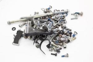2016 Suzuki Gsxr600 Misc Bolts Hardware Screws Brackets