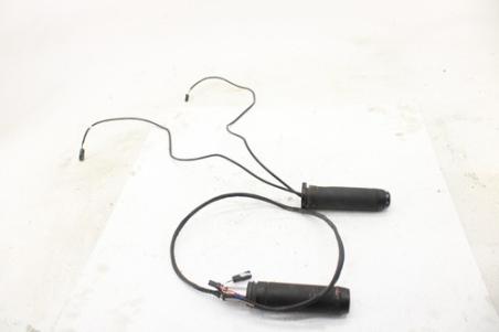 18-23 Harley Davidson Handlebar Pair Set Heated Grips  With Throttle by wire