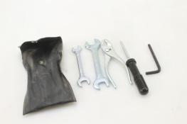 11-20 Suzuki Gsxr600 Tool Tools Kit Set