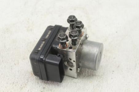 15-19 Yamaha Yzf R3 Abs Pump Unit Module 2wd-85930-09-00