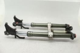 11-15 Kawasaki Ninja Zx10r Front Forks With Lower Triple Tree 44071-0699-30w